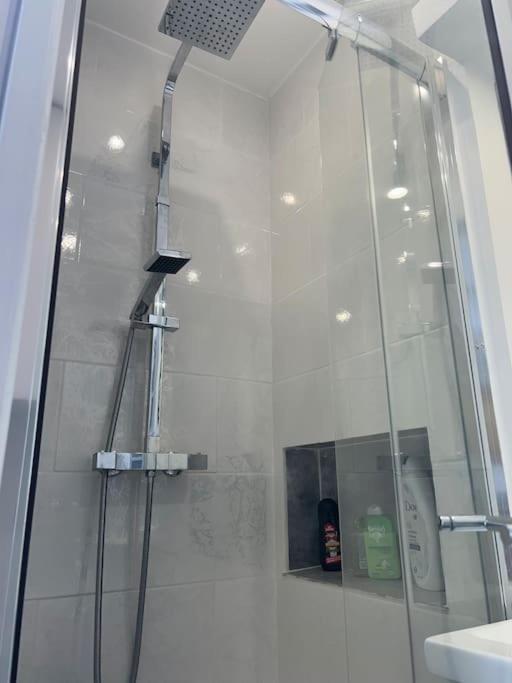 Apartamento Appart De Luxe Tout Confort Jusqu A 4 Personnes Triel-sur-Seine Exterior foto