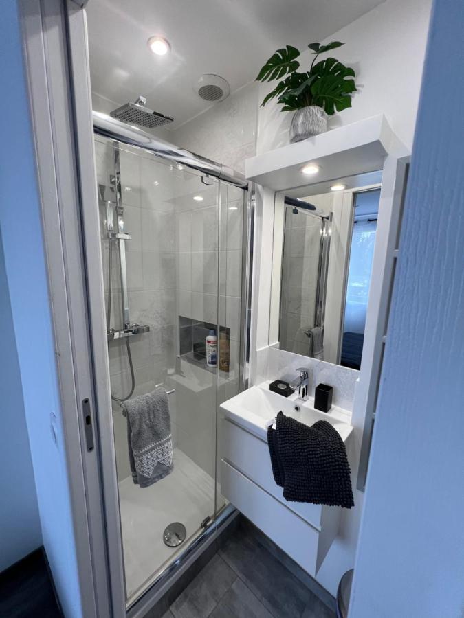 Apartamento Appart De Luxe Tout Confort Jusqu A 4 Personnes Triel-sur-Seine Exterior foto